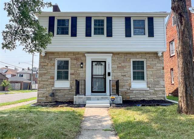 Property at 18603 Roselawn St, Detroit, MI 48221, 4 beds, 2.5 baths