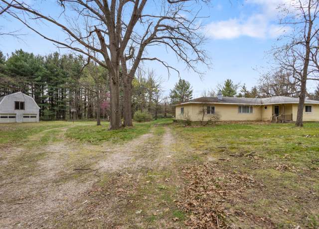 Property at 30644 Fish Hatchery Rd, Kalamazoo, MI 49009, 3 beds, 1 bath