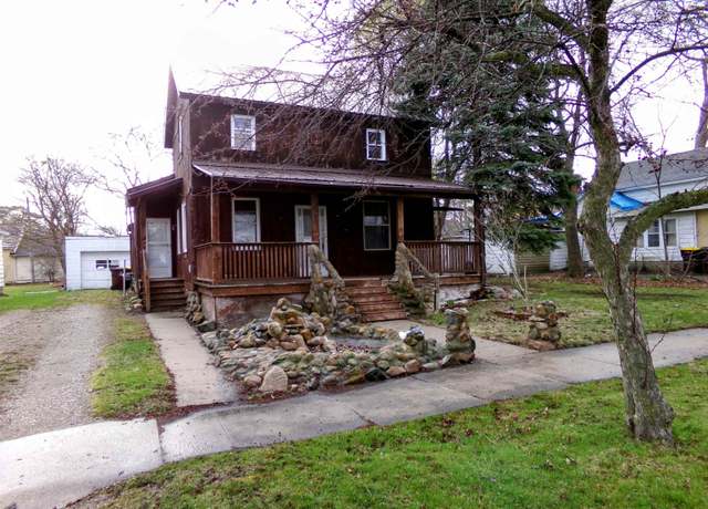 Property at 116 N Main St, St Louis, MI 48880, 3 beds, 1 bath