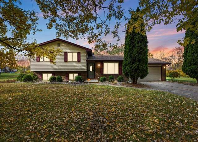 Property at 1159 N Linden Rd, Flint, MI 48532, 4 beds, 2 baths