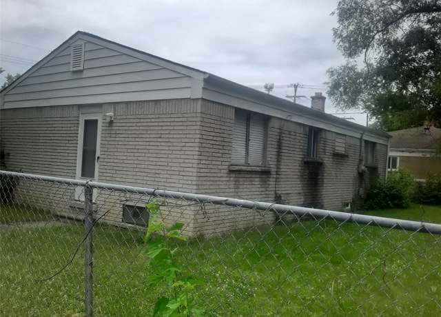 Property at 27455 Avondale St, Inkster, MI 48141, 3 beds, 1 bath
