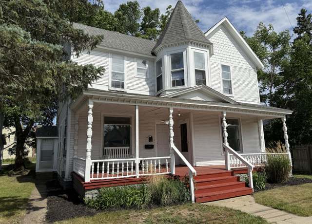 Property at 1184 Sanford St, Muskegon, MI 49441, 6 beds, 4 baths