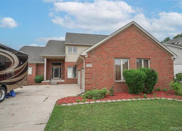 Property at 51553 N Baker Rd, Chesterfield, MI 48047, 4 beds, 4 baths