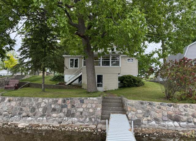 Property at 734 N Hawley Dr, Coldwater, MI 49036, 3 beds, 1 bath
