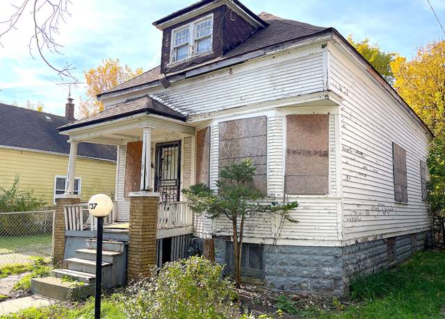 Property at 4737 Fischer St, Detroit, MI 48214, 3 beds, 1 bath