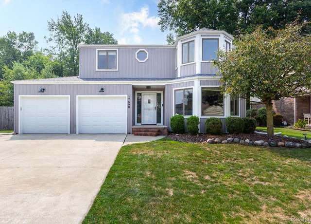 Property at 17890 Fox Glen Dr, Riverview, MI 48193, 3 beds, 2.5 baths