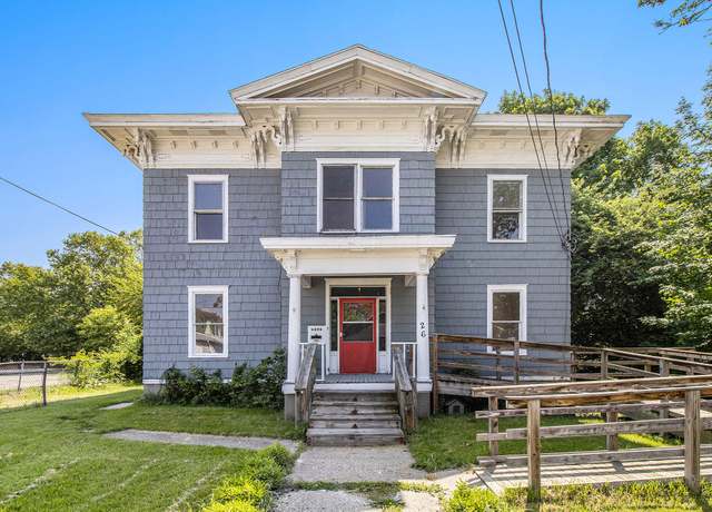 Property at 26 Harvard St, Battle Creek, MI 49017, 4 beds, 4 baths