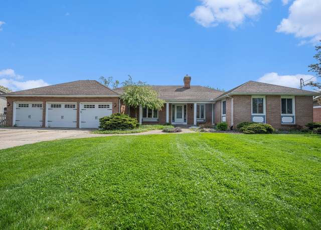 Property at 5359 Woodmont Dr, Portage, MI 49002, 5 beds, 4 baths