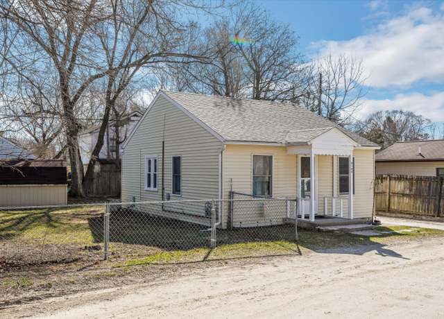 Property at 9142 Forest Rd, Whitmore Lake, MI 48189, 2 beds, 1 bath