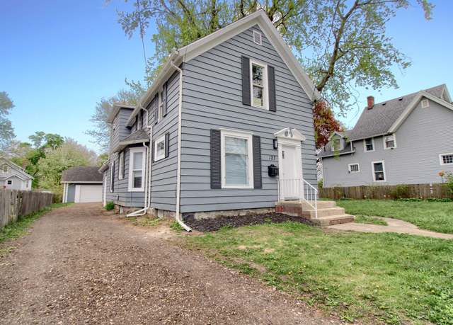 Property at 127 Bates St, Jackson, MI 49202, 3 beds, 2 baths