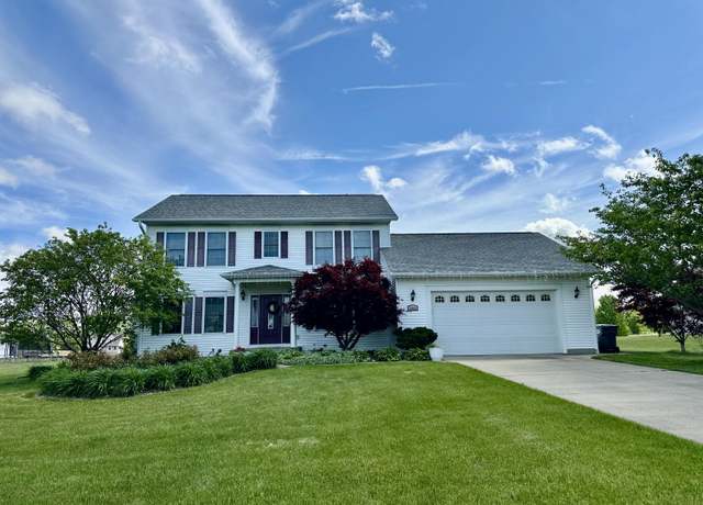 Property at 5960 Vrana Dr, Berrien Springs, MI 49103, 4 beds, 3.5 baths