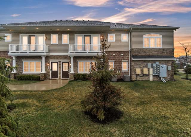 Property at 5666 Arbor Chase Dr, Ann Arbor, MI 48103, 2 beds, 2.5 baths