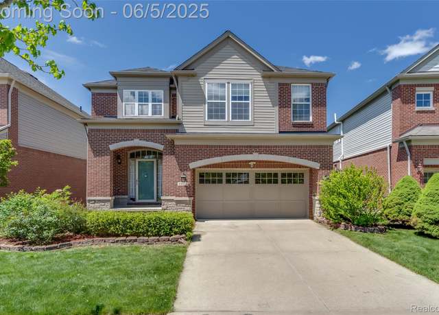 Property at 44974 Paine Dr, Novi, MI 48377, 4 beds, 2.5 baths