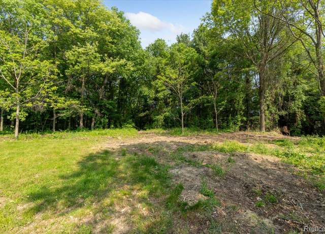 Property at 5 Donna Ln, Dryden, MI 48428