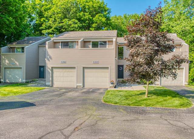 Property at 3635 E Meadows Ct, Okemos, MI 48864, 1 bed, 1.5 baths