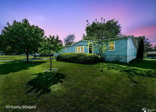Property at 13243 Beaubien St, South Rockwood, MI 48179, 4 beds, 2 baths