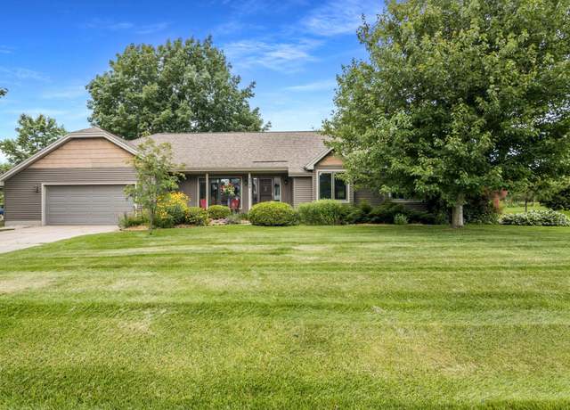 Property at 5248 Heritage Way, Traverse City, MI 49685, 3 beds, 2.5 baths