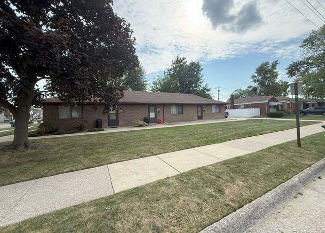 Property at 1509 Russell Ave, Lincoln Park, MI 48146, 3 beds, 3 baths