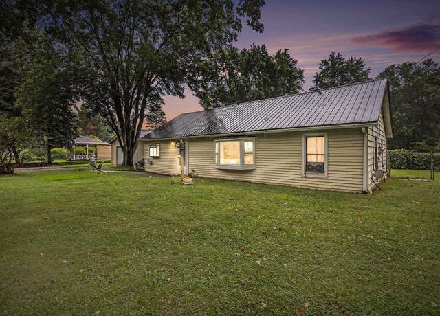 Property at 1163 Packard Ave, Burton, MI 48509, 3 beds, 1 bath