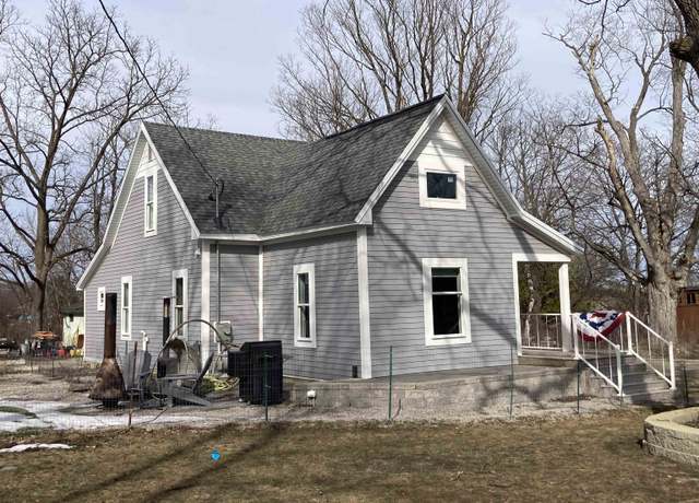 Property at 3984 Cedar Run Rd, Traverse City, MI 49684, 3 beds, 2 baths