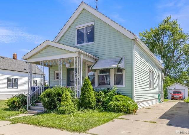 Property at 5424 Bingham St, Dearborn, MI 48126, 4 beds, 1.5 baths