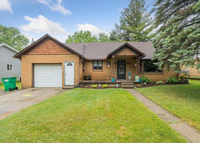 Property at 407 N Gould St, Owosso, MI 48867, 4 beds, 2 baths