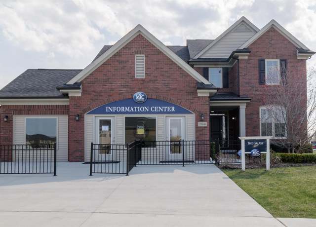 Property at 17646 Kite Dr, Macomb Township, MI 48042, 4 beds, 2.5 baths