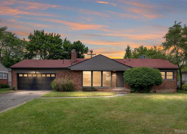 Property at 16952 Mount Vernon St, Wixom, MI 48075, 3 beds, 2 baths