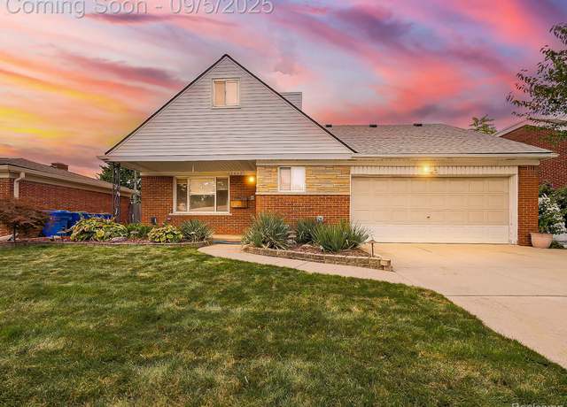 Property at 26443 Marilyn Ave, Warren, MI 48089, 3 beds, 1.5 baths