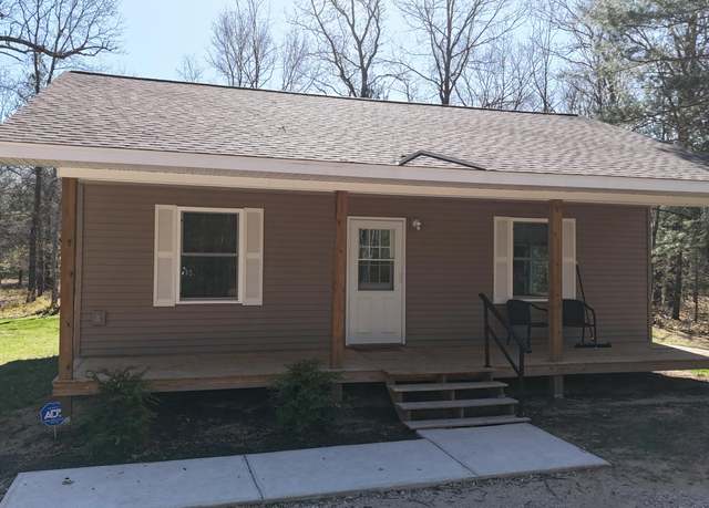 Property at 2073 Gunn Rd, Manistee, MI 49660, 2 beds, 1 bath