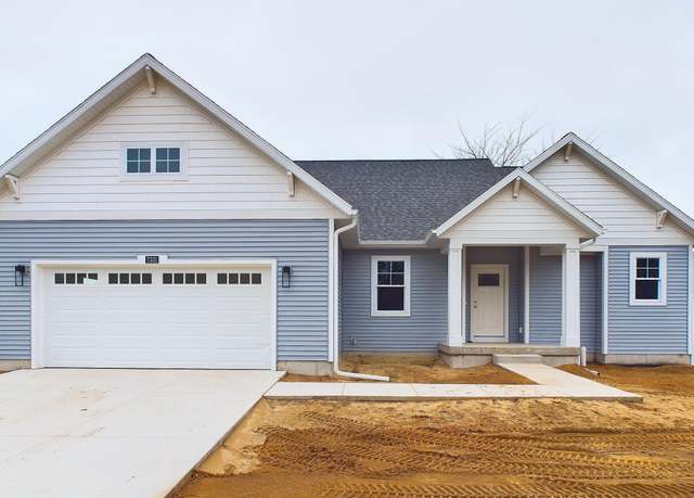 Property at 7331 Atwater Dr, Norton Shores, MI 49456, 2 beds, 2.5 baths