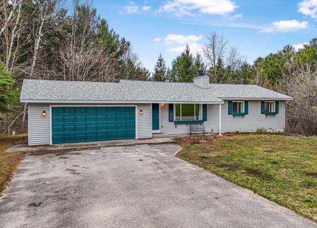 Property at 4351 Hearthside Dr, Traverse City, MI 49684, 3 beds, 2.5 baths