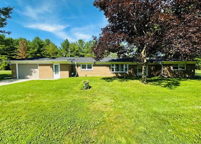 Property at 205 Sterling Dr, Lapeer, MI 48446, 4 beds, 2 baths