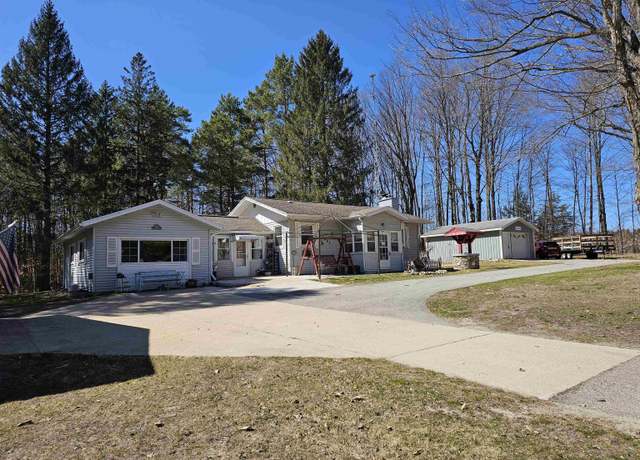 Property at 7497 N 7 Mile Rd, Lake City, MI 49651, 3 beds, 2 baths