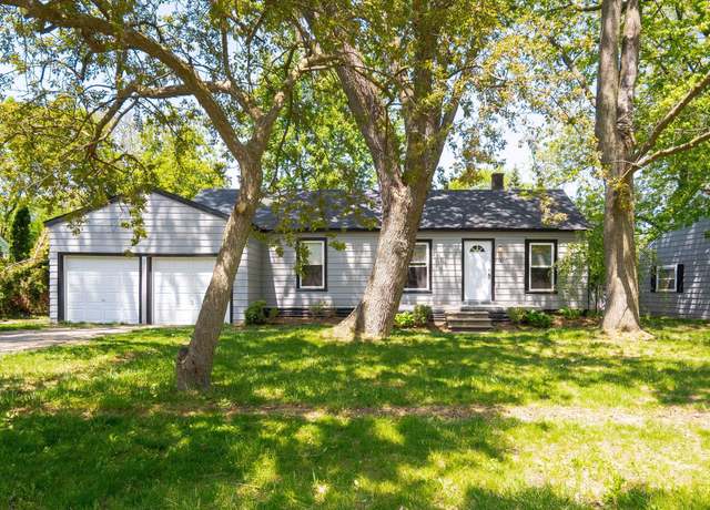 Property at 33824 Rhonswood St, Farmington Hills, MI 48335, 3 beds, 1 bath