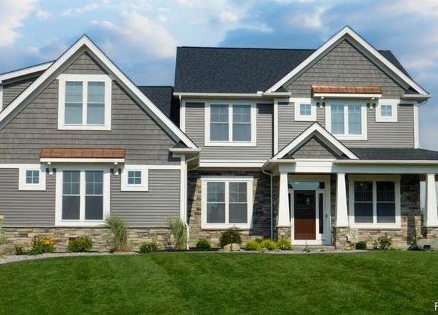 Property at 7345 Verona Dr, West Bloomfield, MI 48322, 4 beds, 2.5 baths