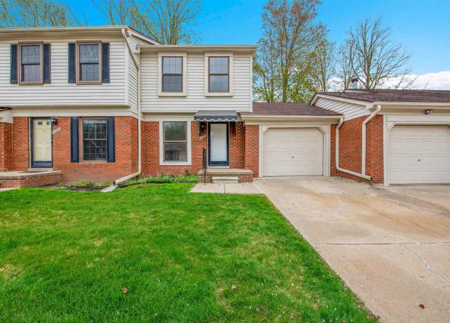 Property at 27976 Thorntree Dr, Harrison Township, MI 48045, 2 beds, 1.5 baths