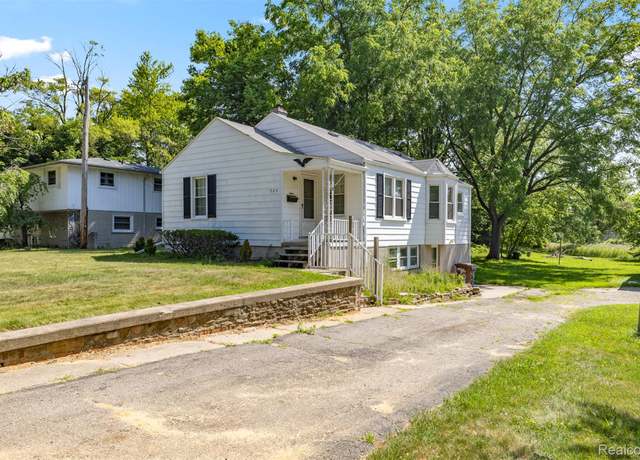 Property at 785 Tromley St, Inkster, MI 48141, 3 beds, 2 baths