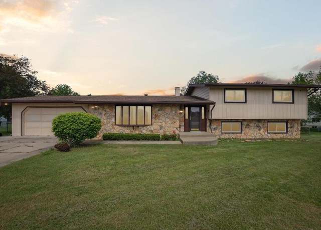 Property at 5871 Squires Rd, Jackson, MI 49201, 3 beds, 2.5 baths