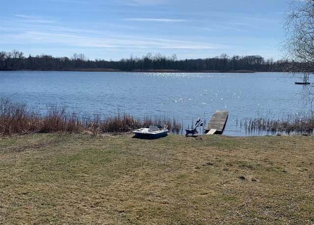 Property at 2300 S Baldwin Rd, Lake Orion, MI 48360, 2 beds, 1 bath