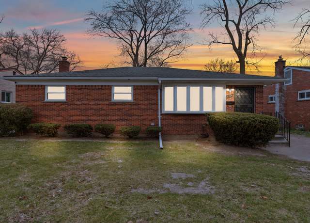 Property at 21840 Kenosha St, Oak Park, MI 48237, 3 beds, 1.5 baths