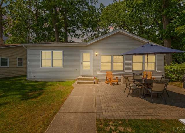 Property at 8400 Horton Beach Dr, Manitou Beach, MI 49253, 3 beds, 2 baths