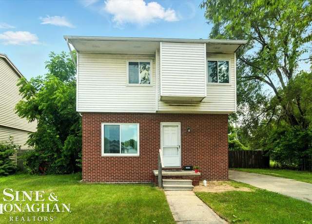 Property at 3032 24th St, Port Huron, MI 48060, 4 beds, 1.5 baths