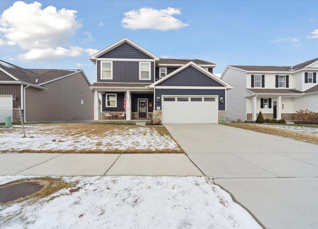 Property at 135 Barnsley Dr, Howell, MI 48843, 5 beds, 3.5 baths