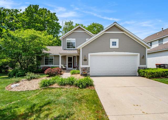 Property at 5591 E Grove Dr SE, Grand Rapids, MI 49512, 3 beds, 3 baths