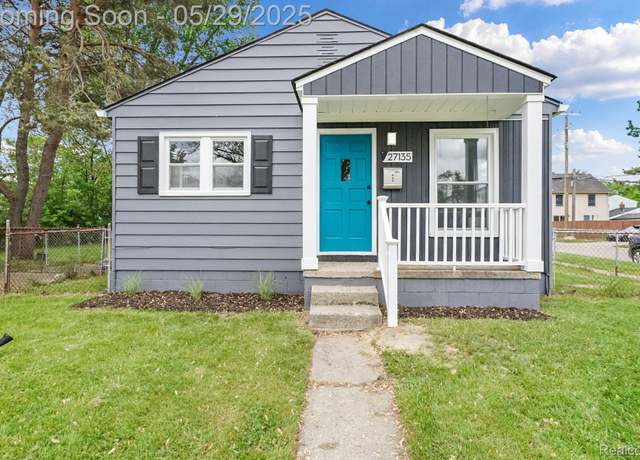Property at 27135 Barrington St, Royal Oak, MI 48071, 2 beds, 1 bath