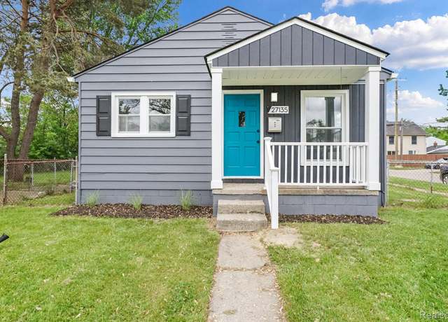 Property at 27135 Barrington St, Royal Oak, MI 48071, 2 beds, 1 bath