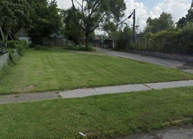 Property at 71 E Glenwood St, Ecorse, MI 48229