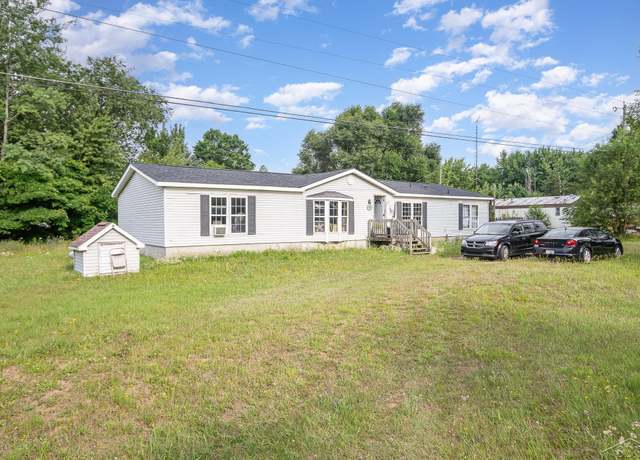 Property at 7143 S 88th Ave, Rothbury, MI 49452, 3 beds, 2 baths
