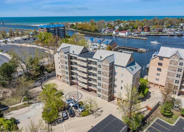 Property at 230 Water St Unit G, St Joseph, MI 49085, 2 beds, 2.5 baths